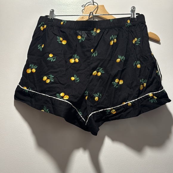 Victoria’s Secret Pajama Short - Picture 3 of 4